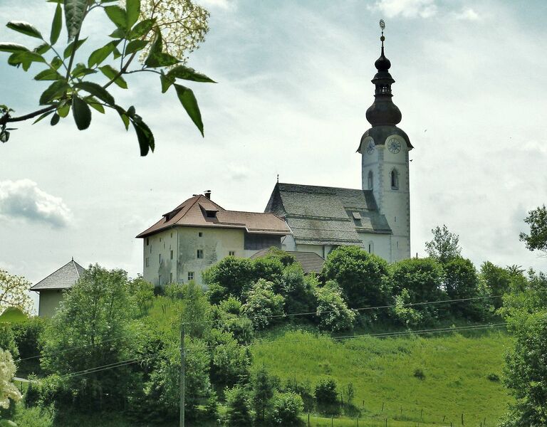 Datei:Pfarrkirche Friedlach.jpg