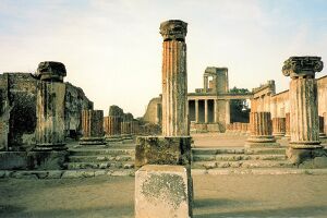 Pompeji Stadt Ruinen.jpg